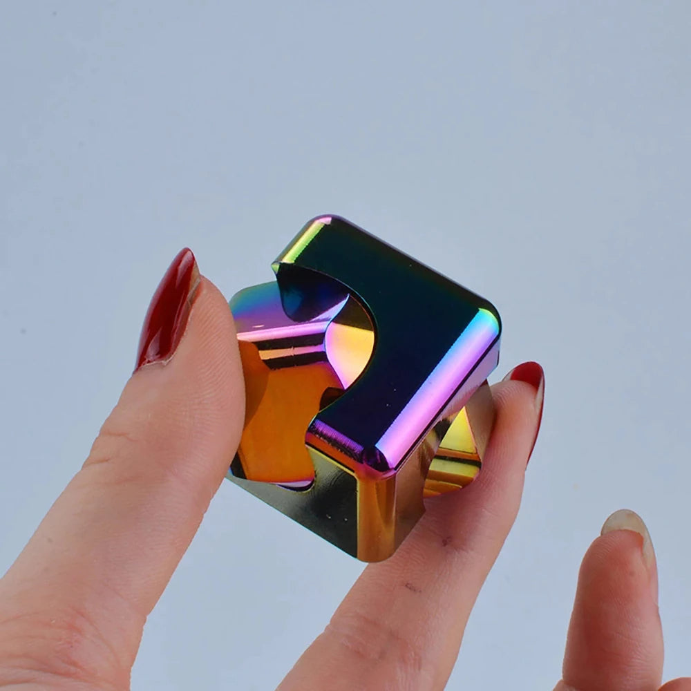Cub multicolor interactiv, pentru relaxare, Fidget Spinner